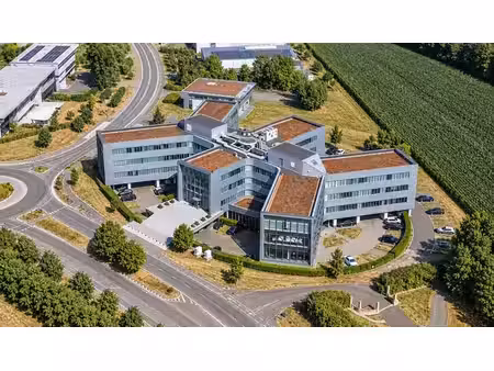 breeam excellent beau plateau de bureaux idéalement situé