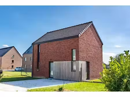 charmante maison 2ch à strée !
