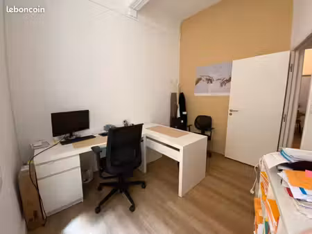 aix en provence  bureau privé de 11m² dans un local de 60m² partagé