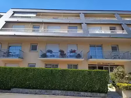 location meublée appartement 1 pièce 29 m² à bagnoles de l'orne normandie (61140)  500 €