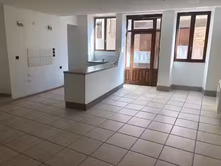location appartement 2 pièces 51 m² à saint-nazaire-en-royans (26190)  400 €