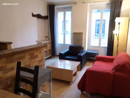 appartement t1 bis meuble sympa avec beaucoup de charme. cesson-sevigne centre