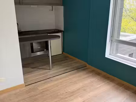 loue studio 27m2
