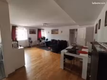 appartement 3 pièces 68 m²