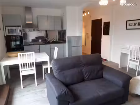 t1 de 34m² à thouaré sur loire centre-ville  location meublée de pàp