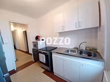 appartement 4 pièces en location à sainte marguerite d elle