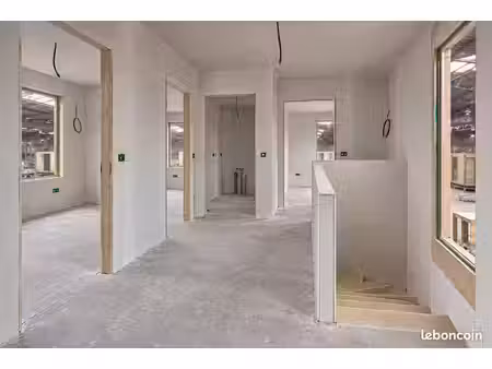 maison t4 préfabriquée à ossature bois 94 m² modulaire à finir