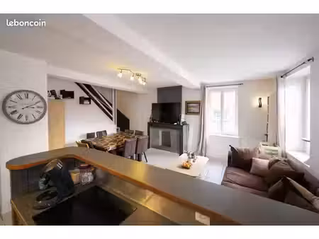 duplex 5 pièces 100 m²