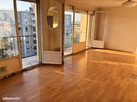 appartement 4 pièces 84 m²