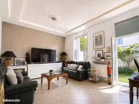 belle petite maison 3 pièces avec jardin