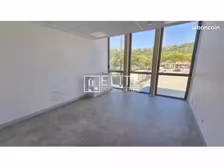 bureaux 98 m² mouans-sartoux