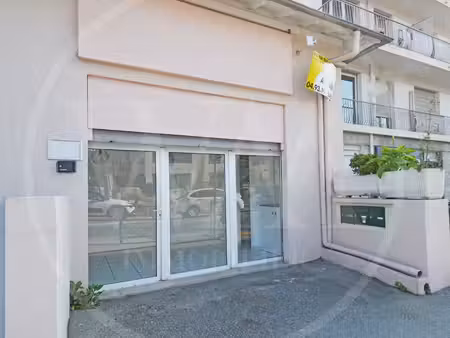 local commercial 15 m² cagnes-sur-mer