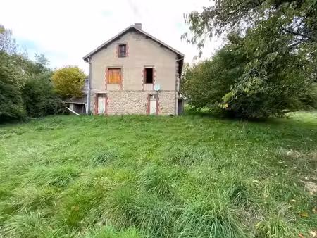 vente maison 5 pièces 100 m² à genouillac (23350)  36 000 €