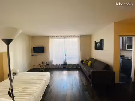 studio 1 pièce 34 m²