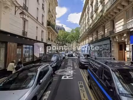 local commercial 35 m²