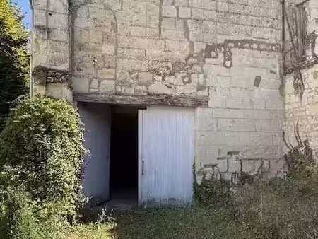 vente ferme 7 pièces 230 m² à loudun (86200)  60 000 €