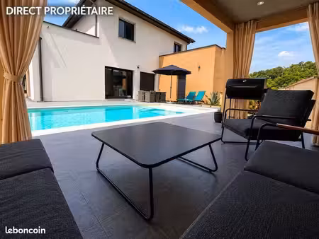 maison d’architecte contemporaine – 145 m² – piscine – prestations haut de gamme – meximie