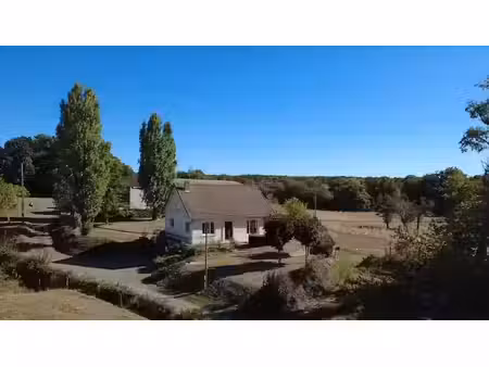 vente maison 6 pièces 100 m² à cheniers (23220)  73 000 €