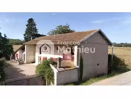 maison 4 pièces 95 m²