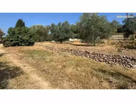 terrain 1861 m2 constructible