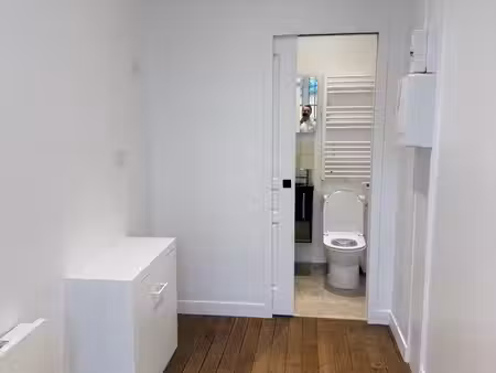 bureau indépendant 10m2