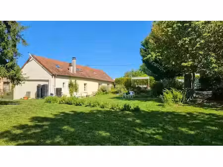 vente maison 3 pièces 92 m² à genouillac (23350)  88 000 €