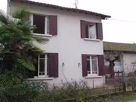 vente maison 4 pièces 73 m² à mussidan (24400)  85 500 €