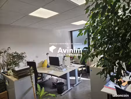 bureaux 76 m² bourg-en-bresse