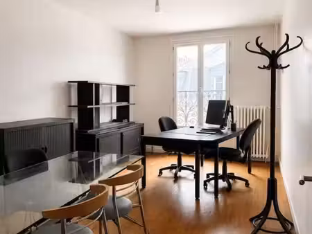 bureaux 79 m²