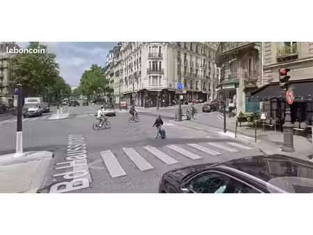 boutique 106 m² paris