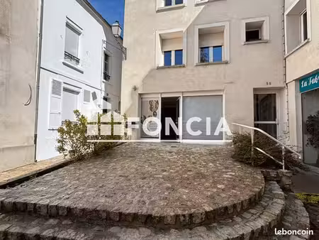 local commercial 73.31m² à louer 547 - chateau thierry 02400
