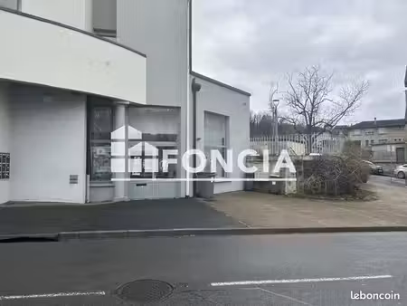 local commercial 6 pièces 116.66m² à louer 850 - laon 02000