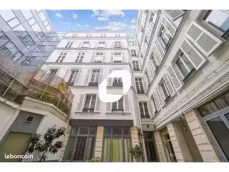 bureau 180 m²
