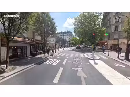 boutique 65 m² paris