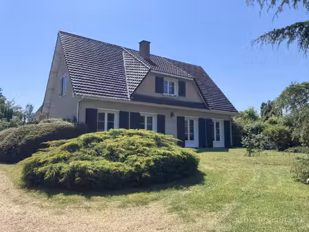 dissay  maison 164m2 au sol