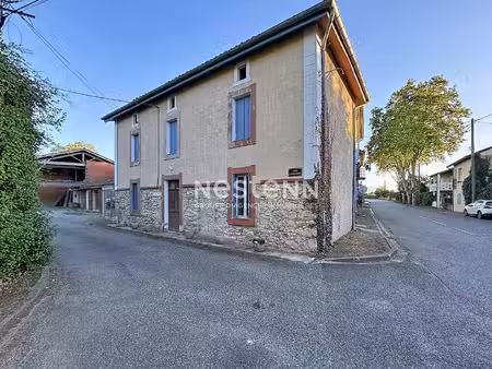 a vendre - montsaunes - ensemble immobilier de 2 maisons avec une grange et jardin non att