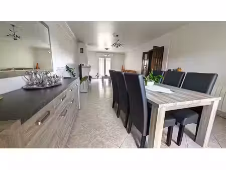 maison 6 pièces de 122 m2