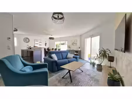 thairé maison lumineuse 122 m2 3 chambres jardin sans