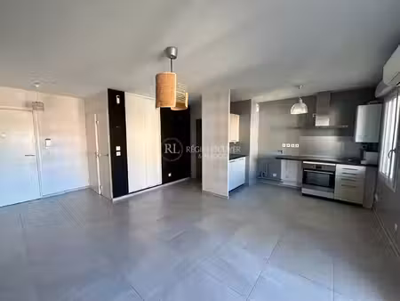 appartement 3 pièce(s)