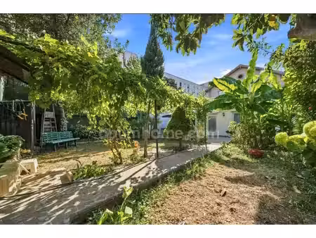 alfortville (94) - maison 130 m² - 5 pieces - jardin - dependance commerciale
