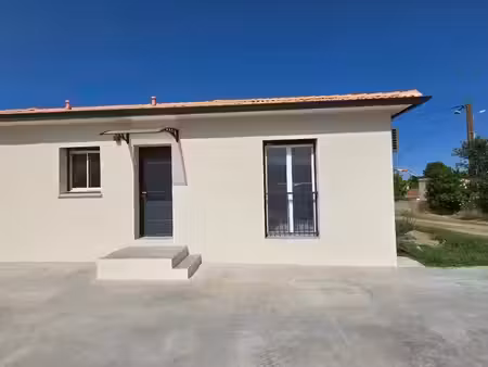 location maison 3 pièces 63.68 m² à cervione (20221)  850 €