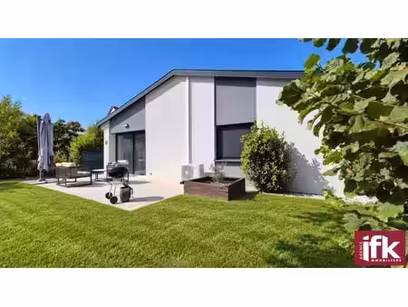 horbourg-wihr : maison de plain-pied rénovée de 115 m² avec suite parentale  2 t
