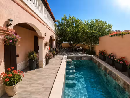 villa avec piscine