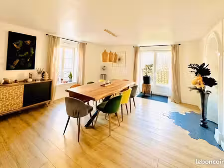 maison 6 pièces 162 m²