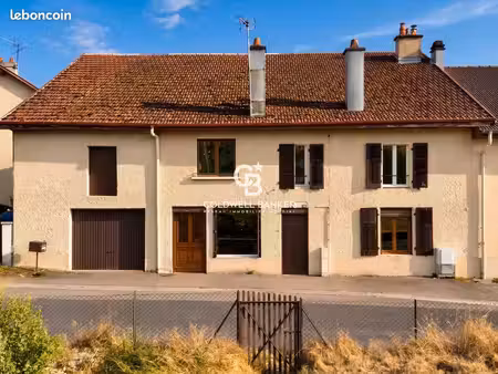 maison 6 pièces 197 m²