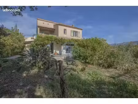 maison 5 pièces 150 m²