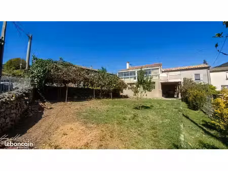 maison de village 4 pièces 80 m²