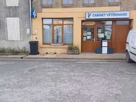 local a louer buzancy