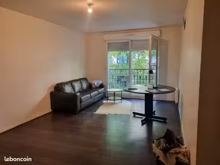 appartement de type f2 46m2