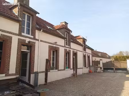 ? maison de charme longère 160 m² – 3/4 chambres – terrain 851 m² – 165 000